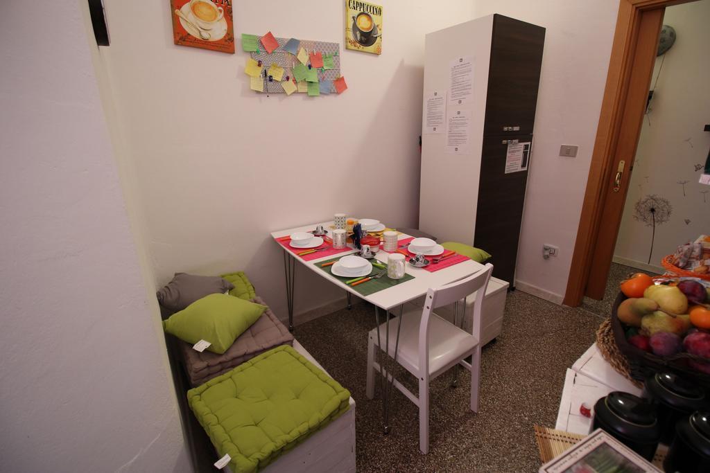 萨萨里Bed 'N Books住宿加早餐旅馆 外观 照片