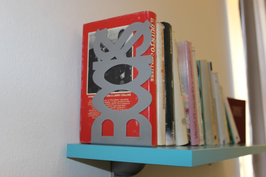 萨萨里Bed 'N Books住宿加早餐旅馆 外观 照片